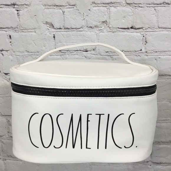 Rae Dunn Handbags - 🚨 PARTY SALE 🚨 NWT Rae Dunn “COSMETICS” bag
